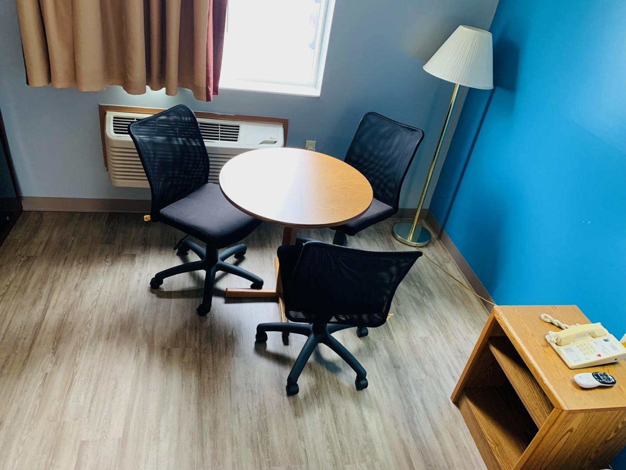 Super Star Inn & Suite Lincoln Крет Экстерьер фото